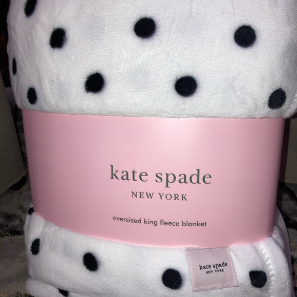 kate spade Bedding Kate Spade Polka Dots King Fleece Blanket Poshmark